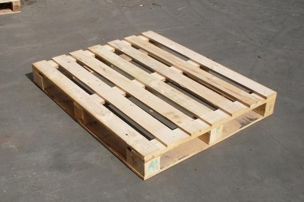 474-pallet-go--lua-chon-kinh-te-cho-doanh-nghiep-dong-quan-dong-hanh-cung-doanh-nghiep-1.jpg